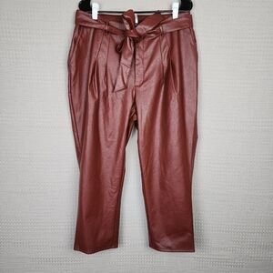 EXPRESS NWT Vegan Faux Leather High Rise Cropped Pants w/ Belt L